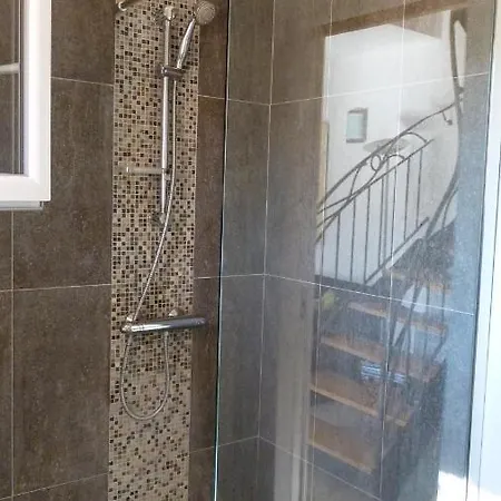 Holiday home 300m Centre De St Florent T3 Piscine Jardin Wifi *